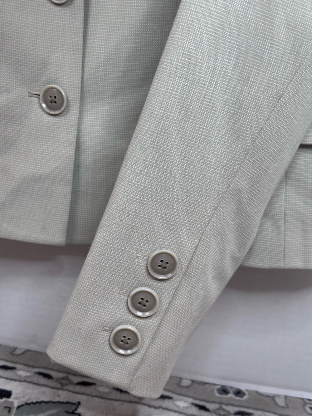 Rafaella Light Cream Button-Front Tailored Blazer, size 14 - Picture 4 of 7